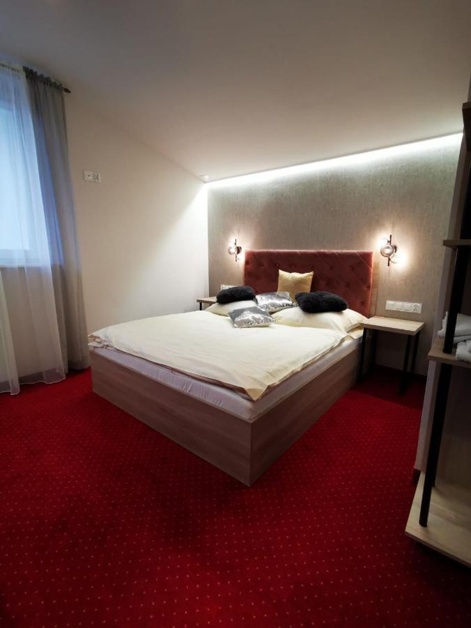 Noclegi Pod Borem Kepno Exterior photo